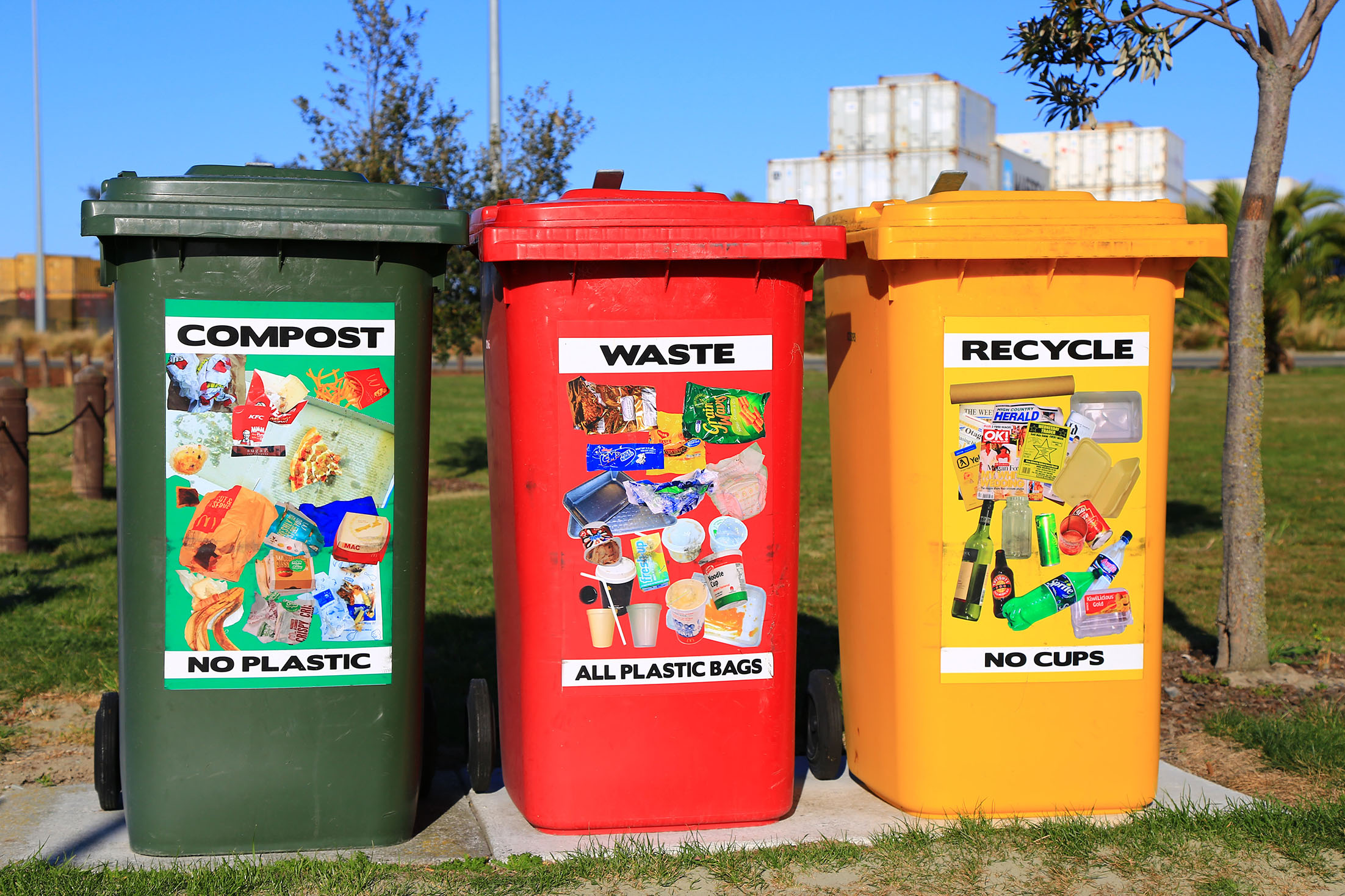 Here comes the ragman – reuse of household items has old roots